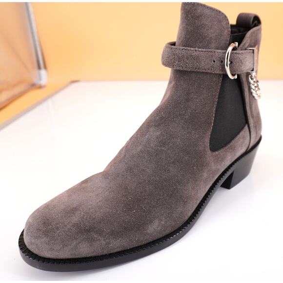 Salvatore Ferragamo Ardisievit Chain Ankle Boots Sz 6 C Chelsea $930 Grey Suede - Picture 8 of 9